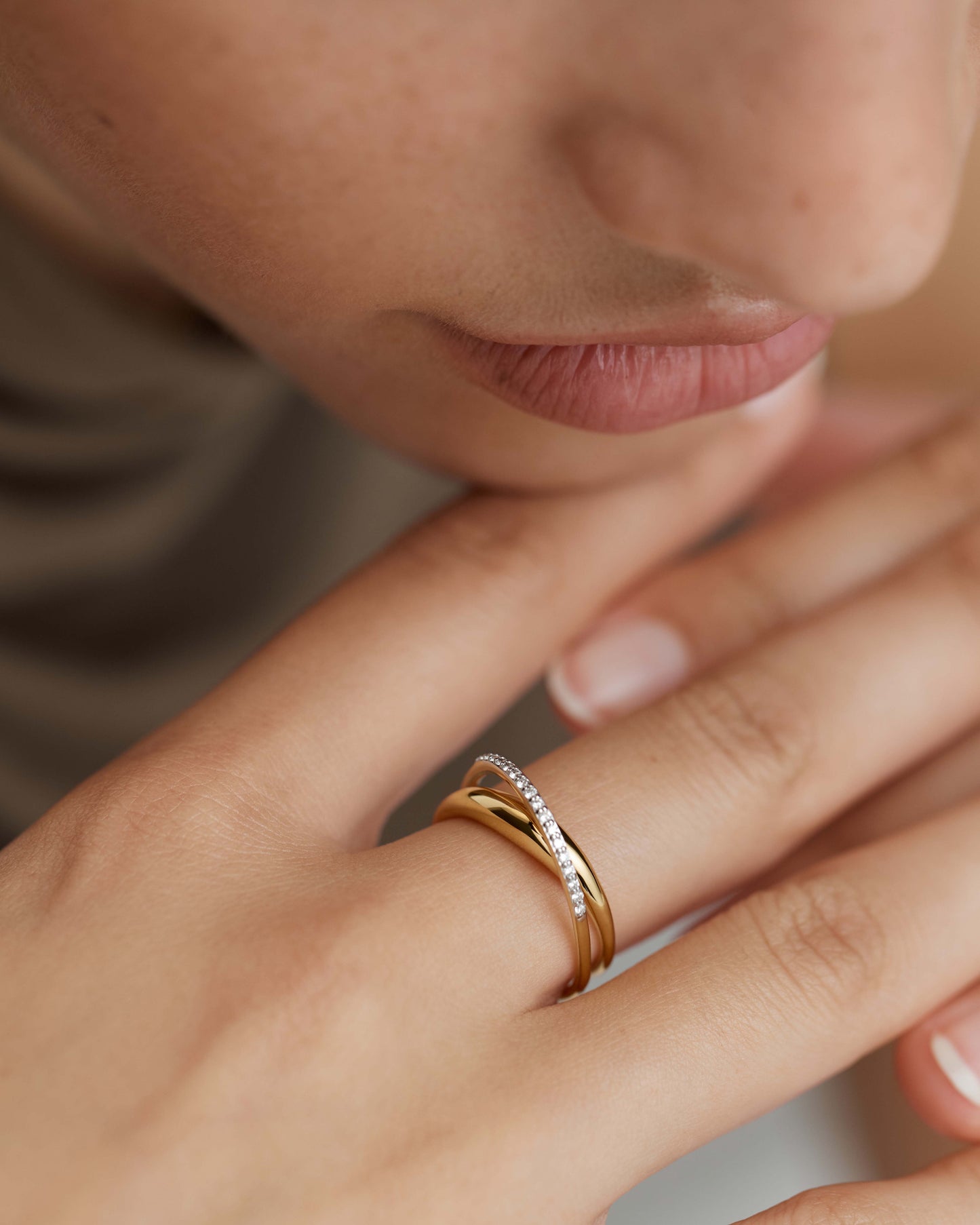 Interlude Ring